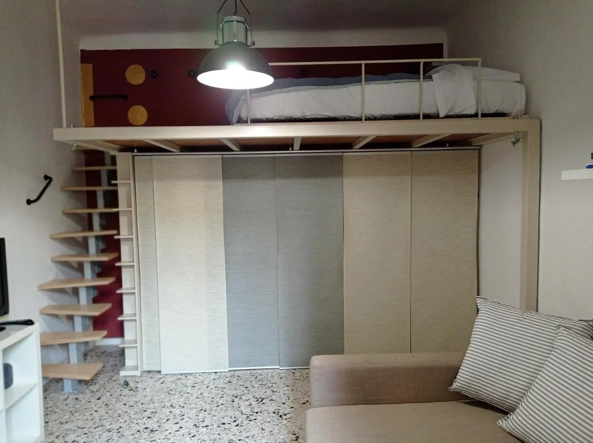 Appartement Home Stay In Milaan